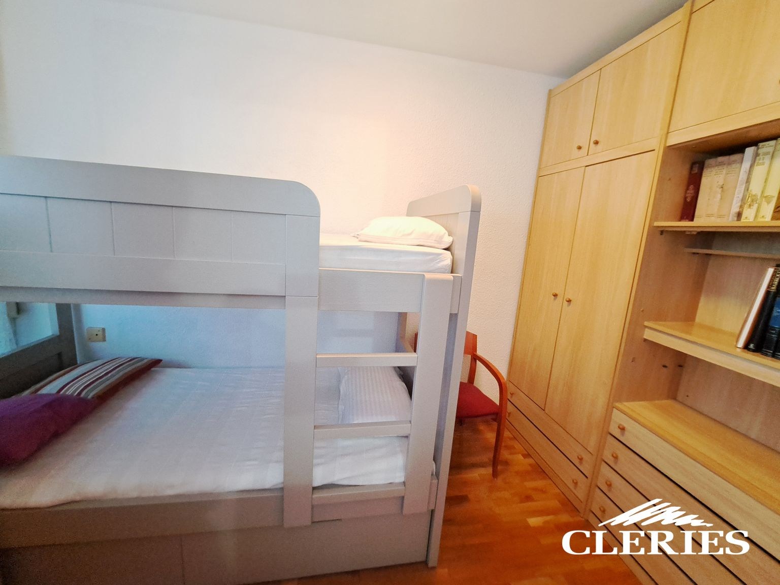 /RealEstateImages/6782/20251008_184431 [Resolucion de Escritorio].jpg